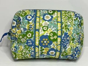 Vera Bradley ENGLISH MEADOW Retired Makeup Cosmetic Bag Medium Clean - Picture 1 of 5