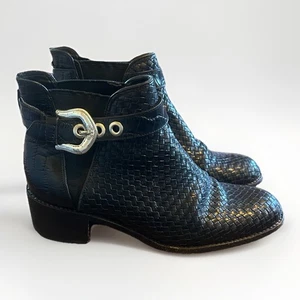 Vintage Brighton schwarze geflochtene Leder Stiefeletten 7,5 N Western Goth Schnalle - Bild 1 von 10