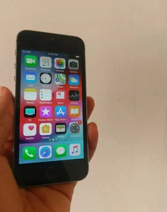 Smartphone Apple iPhone 5S 16 Go débloqué (gris sidéral) A1533 - Photo 1 sur 8