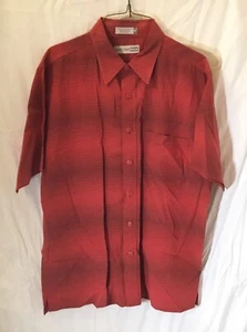 EIGHTY EIGHT USA MENS Size M RED SHORT SLEEVE BUTTON DOWN RAYON POLYESTER SHIRT - Picture 1 of 7