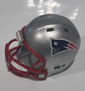 Riddell Pocket Pro Football Helm New England Patriots REVOLUTION Style - Bild 1 von 1
