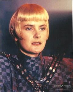 Fotografía Star Trek The Next Generation Comander Sela 8 x 10 NUEVA SIN USAR - Imagen 1 de 1