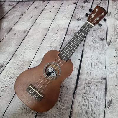 Tiger UKE12 Natural Beginner Soprano 21" Ukulele, Dark Brown - Image 1 of 4