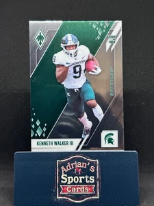 2022 Panini Chronicles Draft Picks - Phoenix Kenneth Walker III #18 (RC) - Picture 1 of 2