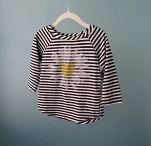 Größe: 4/5T XHILARATION T-Shirt gestreift gelb Blumen Grafik 3/4 Arm Kleinkind  - Bild 1 von 10