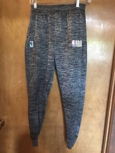 Youth Gray NBA Track Sweat Pants Size 14/16 - Picture 1 of 2