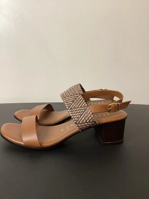 Italian Shoemakers Infamous Women’s Woven Strappy Sandals Block Heal Size 8 - Image 1 of 4