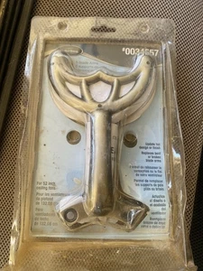 5 Ceiling Fan Blades And Arms . Blades Are Black Wood Like Design. Arms Bronze  - Picture 1 of 4