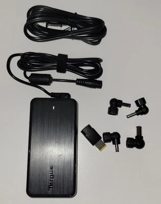 Adaptador cargador universal para computadora portátil APA90US 90W AC - negro Foto 1 de 2