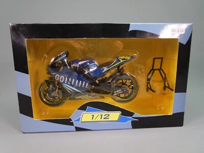 AW606 MOTO 1/12 1:12 YAMAHA YZR-M1 VALENTINO ROSSI #46 2004 REF - - Photo 1/4