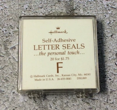 Hallmark Letter Seals 20 Gold Foil Embossed Letter F Self Adhesive Seal Stickers - Image 1 of 3