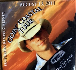 Kenny Chesnney 2011 Goin’ Coastal Tour Button - Picture 1 of 1