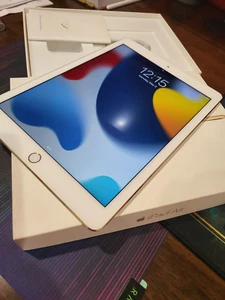 Apple iPad Air 2 WiFi 64 GB Gold A1516 - Picture 1 of 9