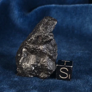 Météorite Saint-Aubin 47,72 g Sidérite IIIAB Découverte 1968 France Saint Aubin - Picture 1 of 16