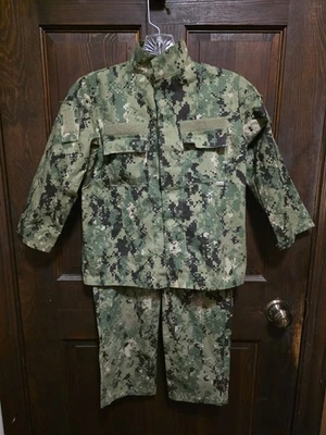 Conjunto de ropa militar ejército soldado juvenil fatigas camuflaje digital talla pequeña S Foto 1 de 4