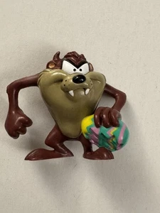 Looney Tunes Tazmanian Devil Easter Eggs PVC Figure Taz MM7 - Picture 1 of 2