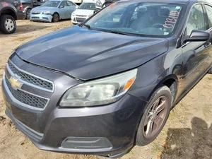 Fuse Box Engine VIN A 8th Digit Lcv Opt NU5 Fits 13 MALIBU 999911 - Picture 1 of 12