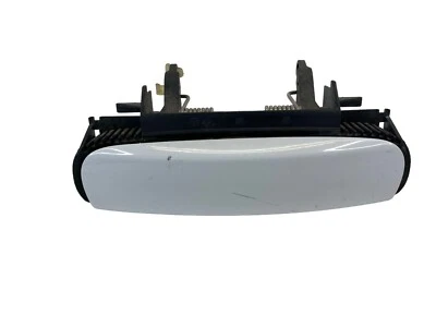 2002-2008 Audi A4 A4 Quattro Front Right Side Exterior Door Handle 4B0839885 OEM - Image 1 of 4