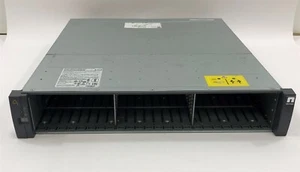 NetApp NAJ-1501 2x IOM12 111-02850+C3 Controllers 2x 114-00148 913W Power Supply - Picture 1 of 7