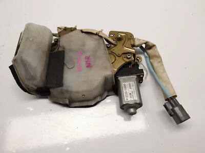 TOYOTA ESTIMA MK2 2000 - 2006 LEFT SLIDE DOOR CATCH LOCK ASSEMBLY 65436 - Image 1 of 4