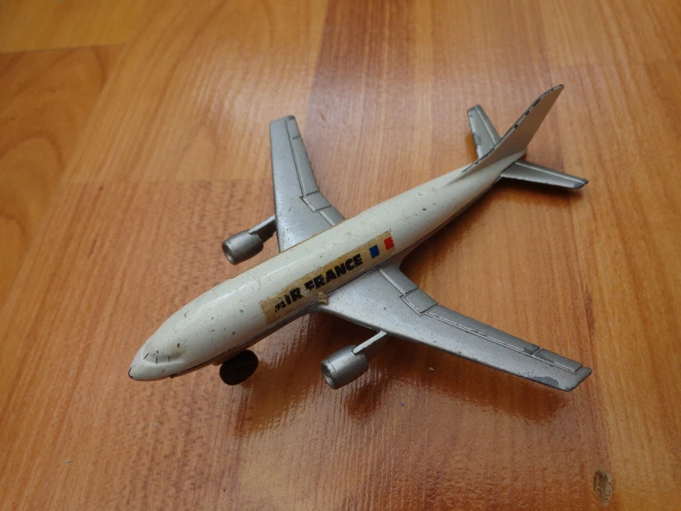1973 Vintage Matchbox Skybusters SB3 Airbus A300 B Aria Francia Pressofuso Piano - Immagine 1 di 1