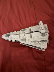 LEGO Star Wars: Midi-Scale Imperial Star Destroyer (8099) Complete 100%