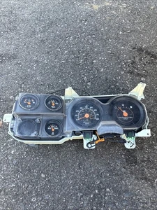 89-91 Chevy / GMC Truck Electronic Instrument Gauge Cluster K5 Suburban - Picture 1 of 11