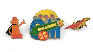 Odyssey Of the Mind Oklahoma Ok Mouse Cañón Ratones OM OotM Pin Boomer Sooner Cat - Imagen 1 de 6