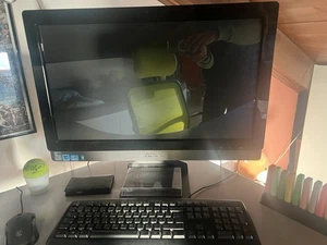 Asus All In One Pc 24” - Foto 1 di 9