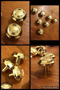 Cassetto armadio tondo estraibile ottone brillante Bullseye 7 pomelli metà secolo vintage - Foto 1 di 7