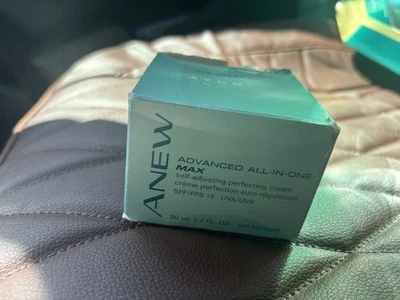 Avon Anew ULTIMATE Multi-Performance DAY Cream SPF 25 [1.7 oz] New & Sealed - Image 1 of 4