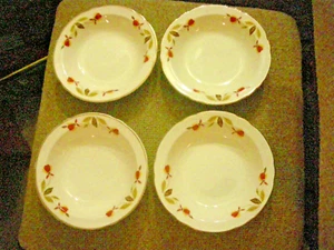 Vintage HALL JEWEL TEA Autumn Leaf 5 1/2" BERRY / FRUIT BOWLS Four (4) - Picture 1 of 5