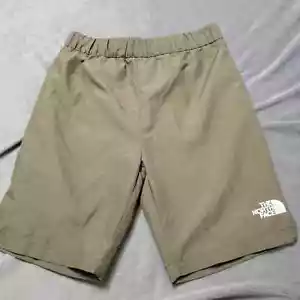 The North Face On Mountain Boy Short Medium 10/12 Green FlashDry Pull On Reflect - Picture 1 of 9