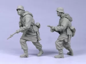 Tank Model TN-35036 1/35 German SS Infantry 1943 - Picture 1 of 7