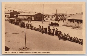 Pay Day Line Up Finance Office Hammer Field California Fotone Military Postcard - Picture 1 of 2