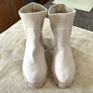 Torrid Cream Color Suede Boots Size 10.5 WW - Picture 1 of 7