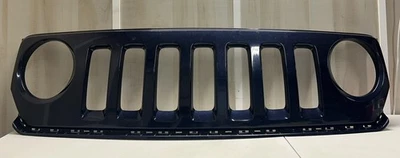 Jeep Patriot 2011-2017 OEM parrilla superior delantera 11MK74-J-1100P azul marino Foto 1 de 4