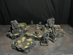 Wargaming Warhammer 40k Compatible Terrain Large Set Of Grassy Rock Hills - Picture 1 of 20