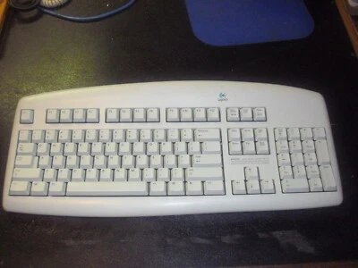 Logitech Cordless Keyboard RT7R5XTW, 867006-0100 - Image 1 of 3