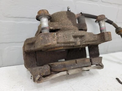 Pinza de freno Land Rover LR2 2008-2019 pasajero delantero derecho con soporte OEM Foto 1 de 4