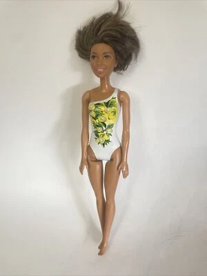 Muñeca Barbie Mattel Beach Water Play 2016 traje de baño limón #DGT82 como está Foto 1 de 4