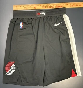 Nike Portland Trail Blazers Aeroswift Team Shorts Size 38 L Rip City NBA - Picture 1 of 8