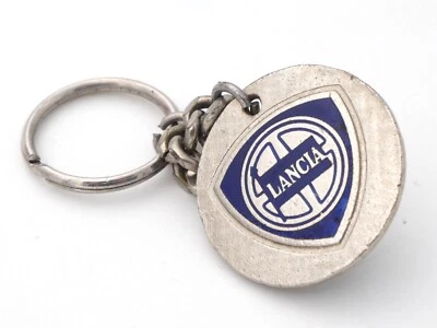 PORTE CLÉS ANCIEN - AUTOMOBILE - LANCIA DELTA - Photo 1/2