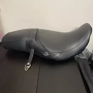 Harley Davidson Soft Tail Motorcycle Seat RDW 92/61-0067 - Foto 1 di 8