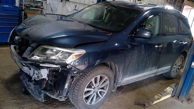 Brazo limpiaparabrisas derecho pasajero Nissan Pathfinder 14 15 Foto 1 de 4