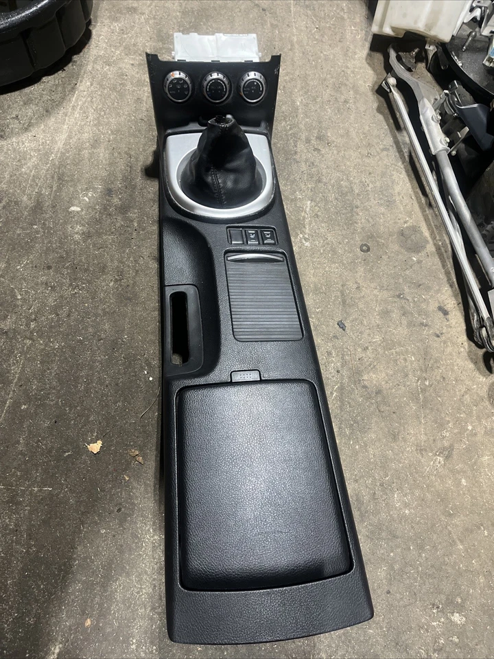 2006 08 Nissan 350Z 6-sp Center Console Shifter Trim - Image 1 of 4