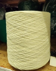 6/2 gelbes Baumwollkonengarn, Maschinenstricken, Weben, Häkeln Garn - Bild 1 von 1