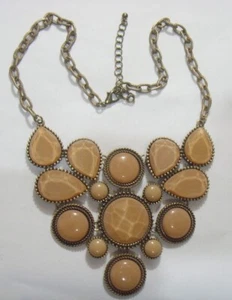 vintage Bib Necklace Lucite milk chocolate facet cabochons Jewelry 52909 - Picture 1 of 6