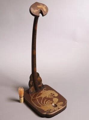 Japanese Samurai Sword Rack Stand Gold Shrimp Maki-e Tachi-KAKE Meiji Era 19th C - Image 1 of 4