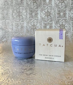 TATCHA THE DEWY CREMA PER LA PELLE 10 ML/0,34 FL. OZ. TAGLIA DA VIAGGIO PROVA NUOVA IN SCATOLA - Foto 1 di 3